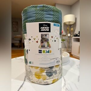 Disney Mickey Mouse Kids Quilt Set - Blue and Green Size twin